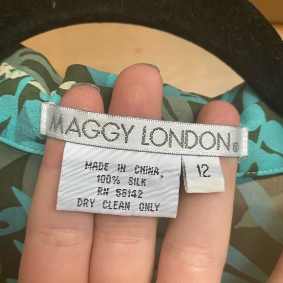 Vintage Womens Sz 12 Silk Tropical Floral Long Sleeve Crop Tie Front Top 70s - Picture 6 of 8